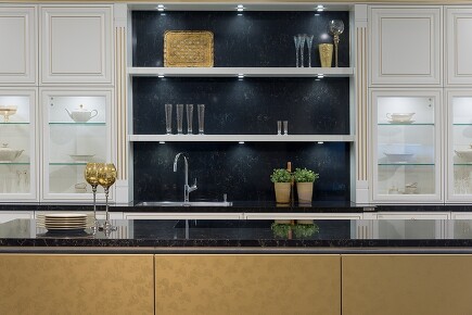 Eine Küche mit vielen schönen Details, gelungen kombiniert und in Szene gesetzt, passt zum Hygge-Einrichtungsstil. Eine Küche mit vielen schönen Details, gelungen kombiniert und in Szene gesetzt, passt zum Hygge-Einrichtungsstil.