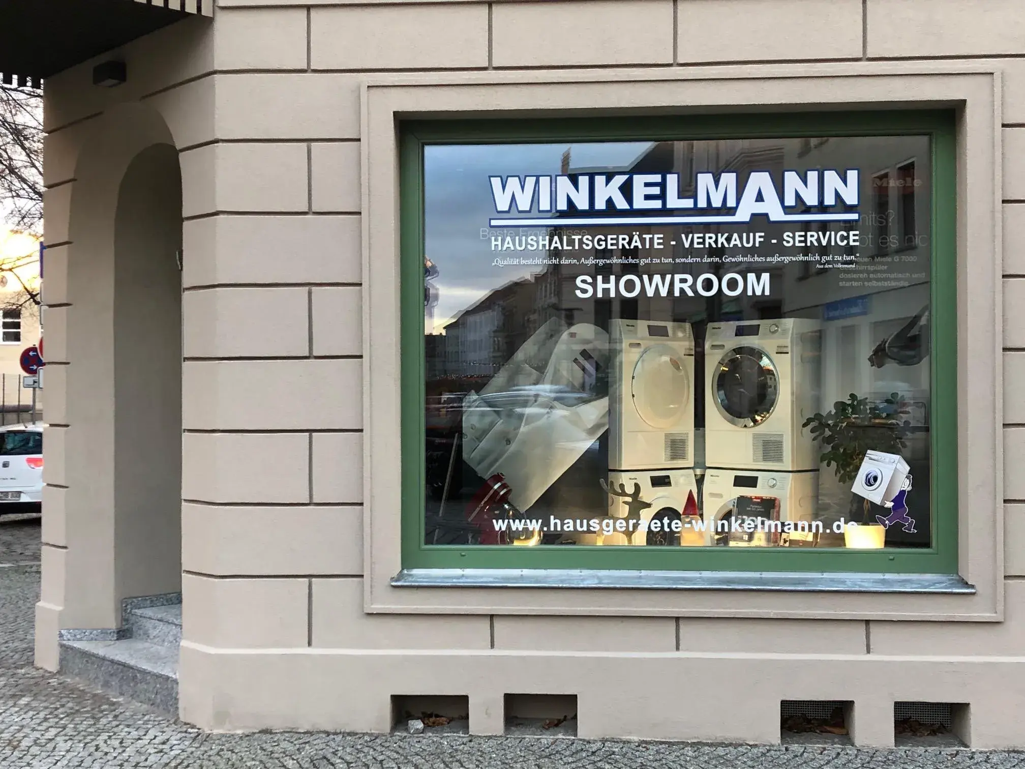 Ausstellung mit Hausgeräten bei Winkelmann Hausgeräte in Hettstedt